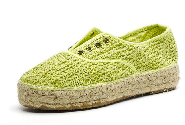 686-576