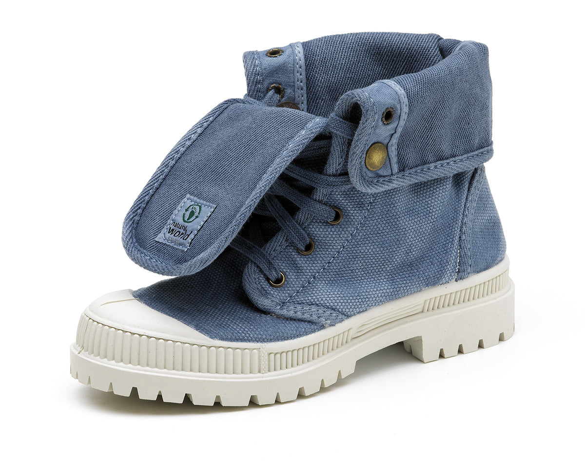 Old Sophia Blau 690